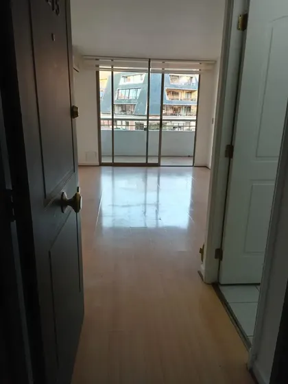 Un Dormitorio Estacionamiento Y Bodega ,calle Hamlet