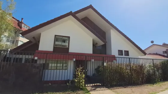 Casa Remodelada En Jardín Del Mar