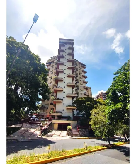 Se Vende Apartamento 134m2  Lomas De Prados Del Este 4053