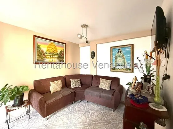 Erika Armeya Vende, Apartamento En La Urbanizacion Patarata De Barquisimeto. Flex: 25-18501