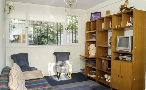 Casa En Venta De 2 Pisos/ 5d Incluido El De Servicio / Provi