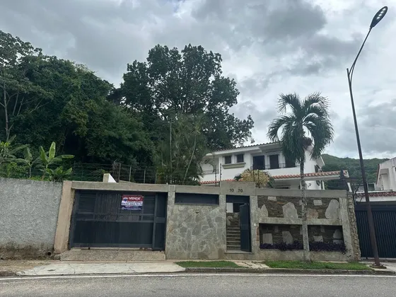 Yasmin Roa Alquila Amplia Casa La Viña Cod 317423