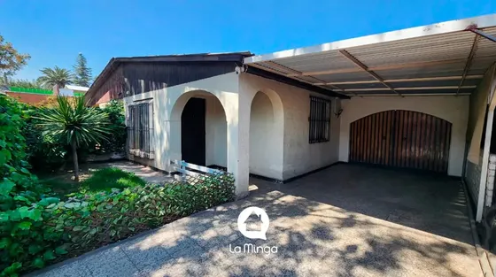 La Minga - Casa 3d/2b Oportunidad Para Remodelar!