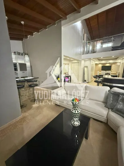Hermosa Y Espaciosa Casa Ubicada En Urbanización Privada Villa Caribe, La Morita I Edo. Aragua