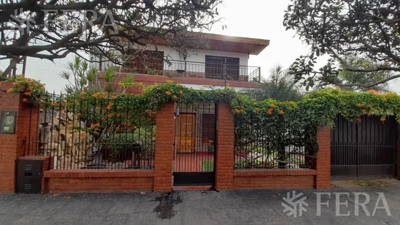 Venta Casa 4 Ambientes En Villa Gobernador Udaondo