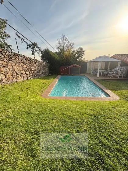 Casa En Venta En Peñalolén