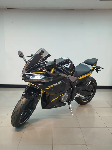 Voge Rr 525