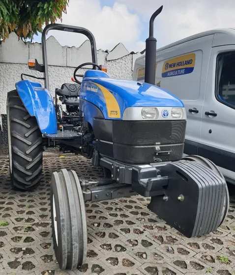 Tractor Agricola New Holland Tt75 2wd Nuevo
