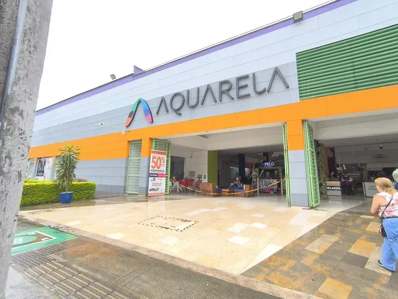 Venta Local Centro Comercial Aquarela Cali