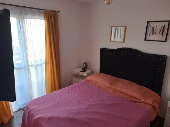 Casa En Venta - 3 Dormitorios 3 Baños - 330mts2 - Sarandí, Avellaneda