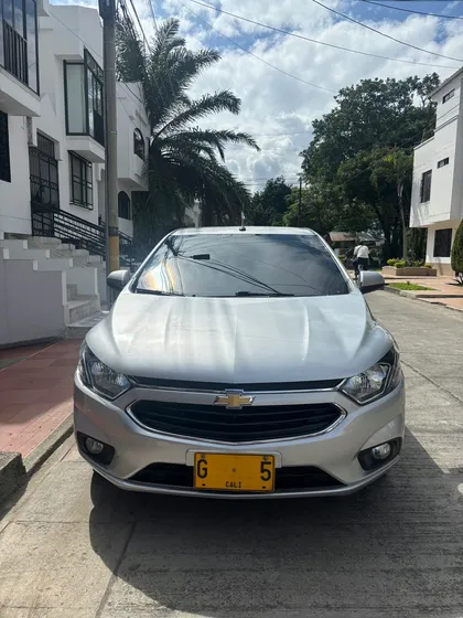 Chevrolet Onix 1.4 Ltz 5 P