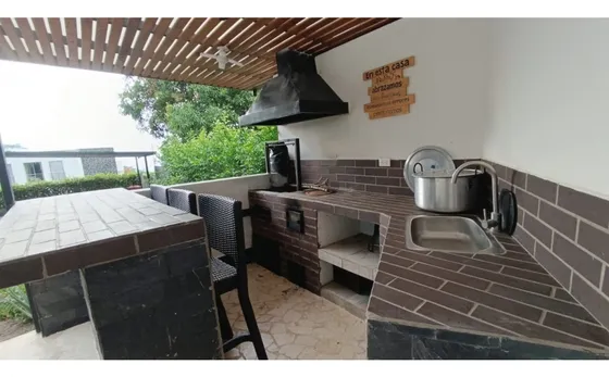 Venta De Casa En Condominio Sopetran