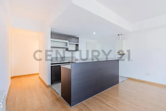 Departamento En Venta 3 Ambientes Con Balcón, Cochera Fija Cubierta Y Amenities En Avellaneda.