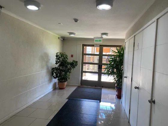 Vende Departamento 3 Dormitorios 2 Baños (94698)