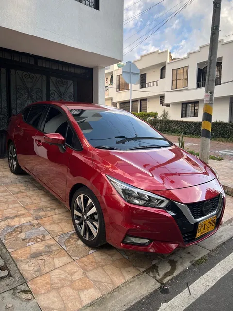 Nissan Versa Exclusive