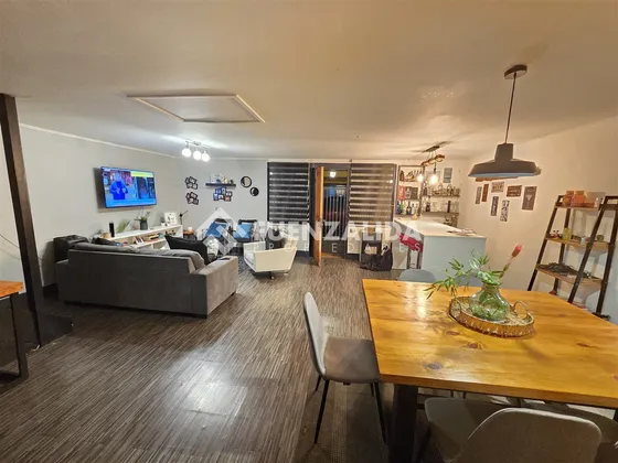 Casa Ampliada En Venta De 3 Dorm. En Ñuñoa