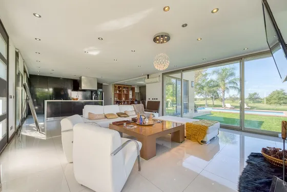 Venta Casa  El Nacional Vista Al Golf Apta Credito