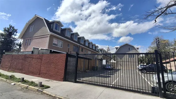 Casa En Venta De 3 Dorm. En Puente Alto