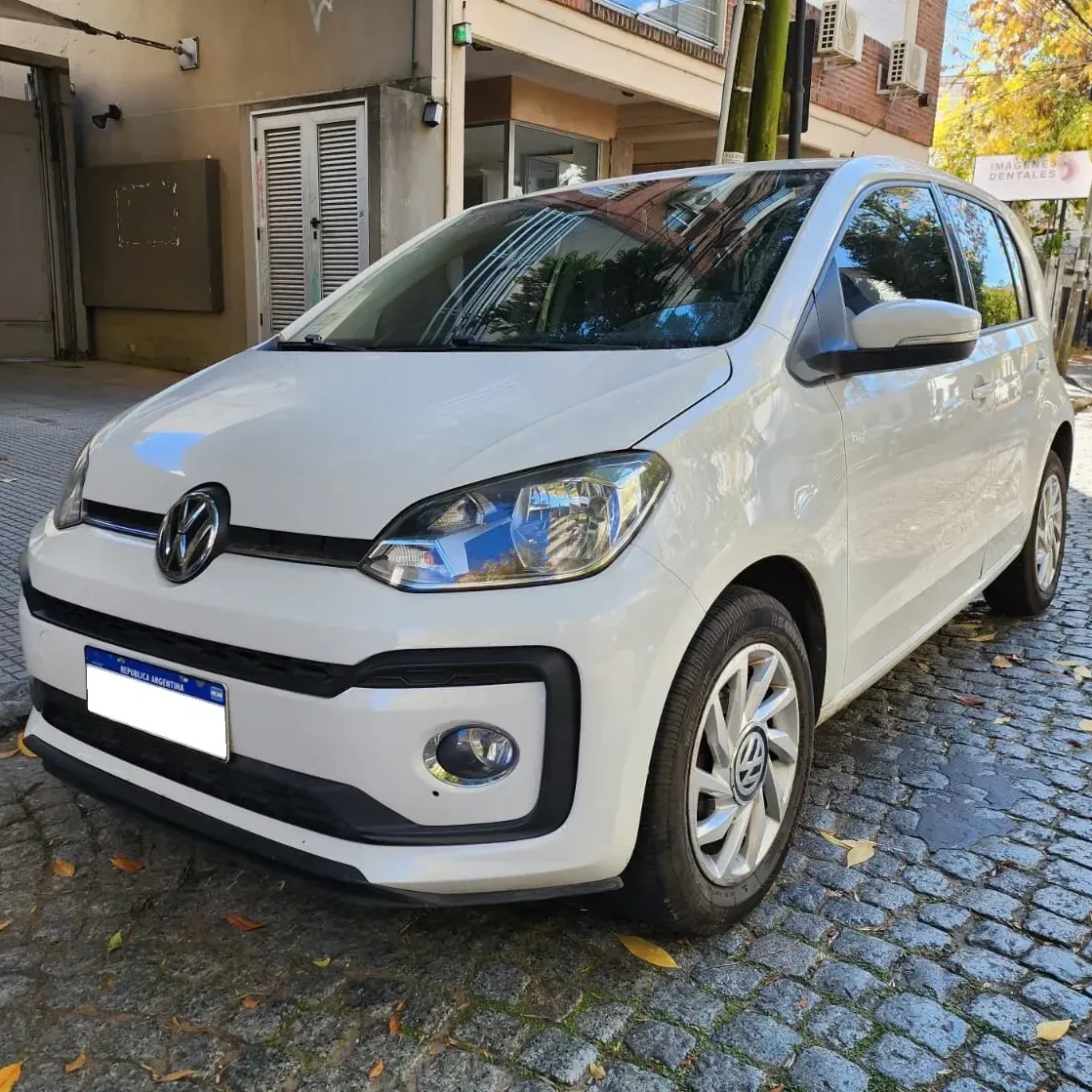 Volkswagen Up! 1.0 High Up! 75 hp 5 doors
