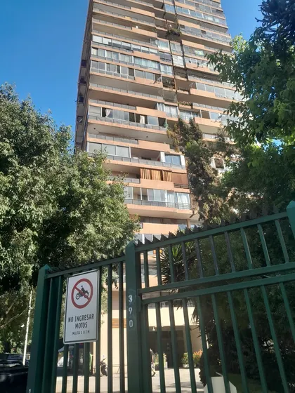 Se Vende Departamento En Diagonal Paraguay Esquina Lira