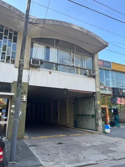 Cochera En El Centro De Adrogué  Adrocar 