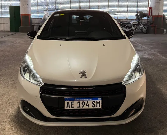 Peugeot 208 1.6 Gt Thp