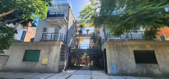 Departamento Monoambiente Con Patio Y Parrilla
