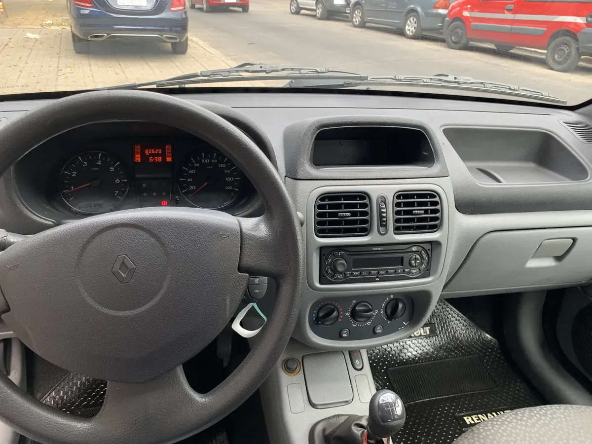 Renault Clio 1.2 Pack Plus5643060221843968010