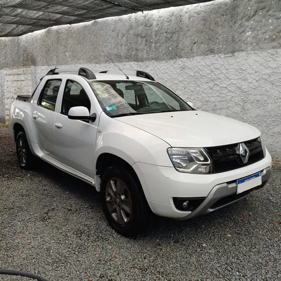 Renault Duster Oroch 2.0 Privilege