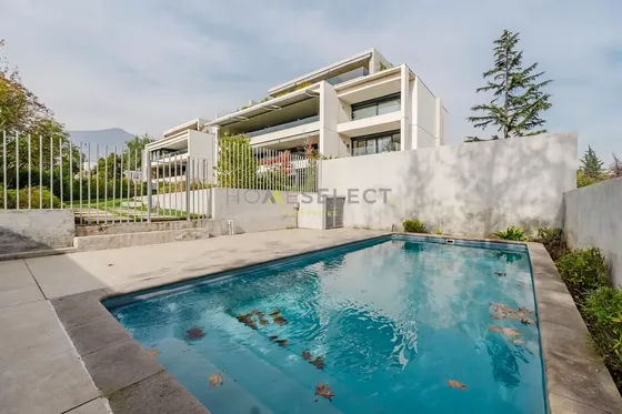 Espectacular Departamento Con Jardín San Carlos De Apoquindo