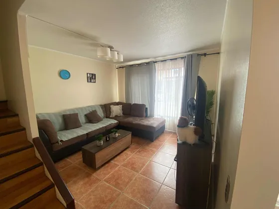 Amplia Casa Amoblada En Arriendo (particular/empresas)