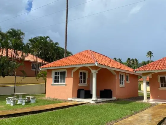 En Samaná, Republica Dominicana, Villas Listas Para Mudarse De 1 Habitación.