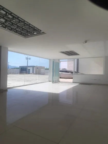 Venta De Galpon En  San Diego Conjunto Cerrado, Estructura Moderna Con Acabados De Lujo En San Diego Valencia