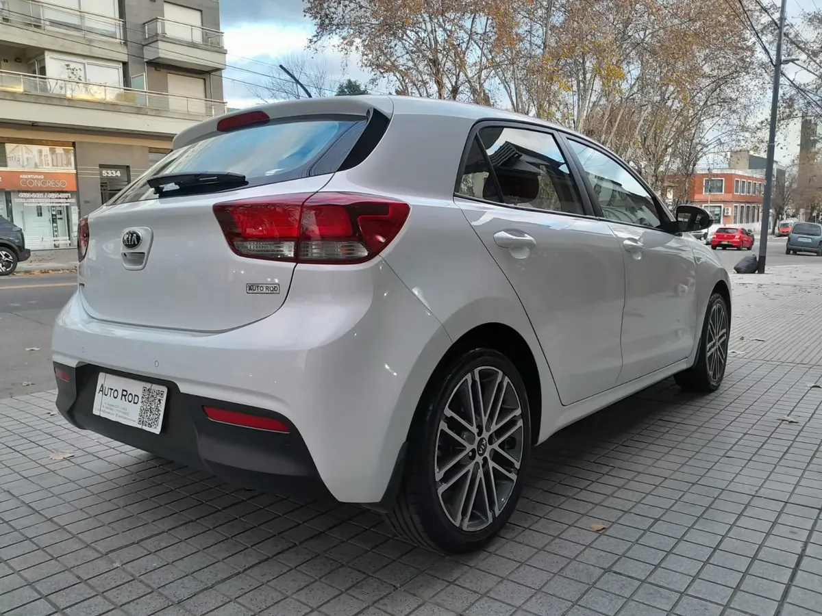 Miniatura 9