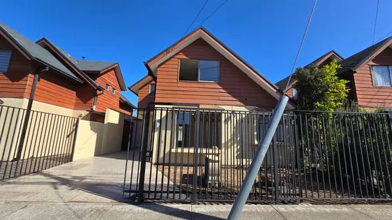 Arriendo Casa En Sector Sor Vicenta Ii En Los Ángeles, Chile