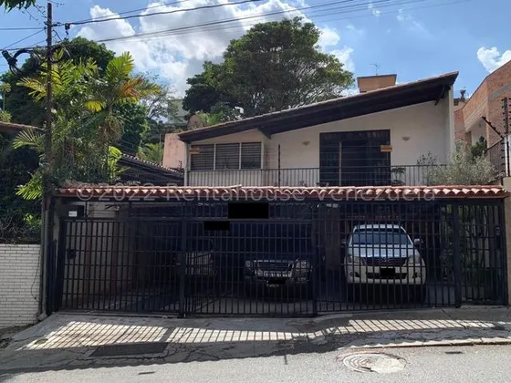 Jg Cod Flex 25-1613 Se Vende Bella Y Espaciosoa Cas De 430 Mts En Sebucan Negociable