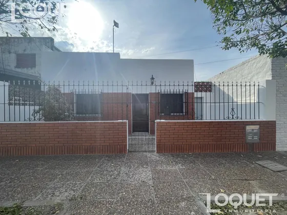Casa En Zona Residencial De Santo Tome 