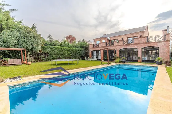 Casa En  Venta  En Barrio San Patricio, Moreno