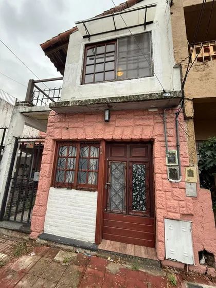 Ph En Alquiler De 2 Amb Con Terraza- Lanús