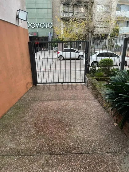 Venta Cochera Punta Carretas 1 Auto