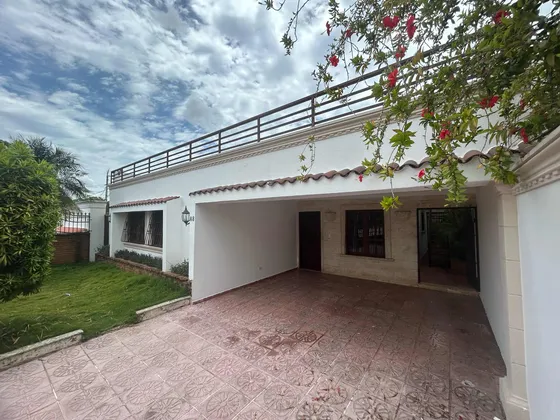 Hermosa Casa En Colinas Del Seminario Los Rios