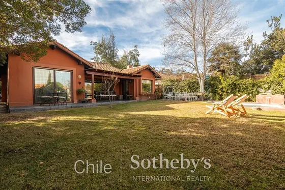 Casa En Venta De 3 Dorm. En Colina