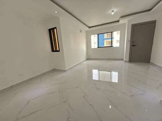 Hermoso Apartamento En El Km7 De La Independencia Oportunida