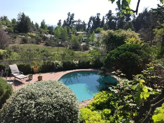 Casa En Venta Las Condes En Quinchamalí 1200 M2 Con Piscina