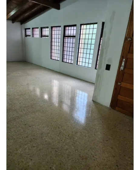 Venta De Casa Esquinera En Belén, Los Almendros 