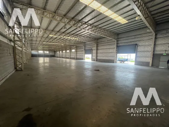 Nave Industrial -  Venta O  Alquiler - Parque Industrial - Berazategui