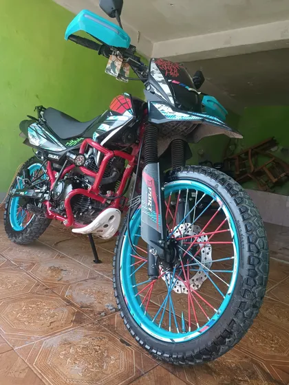 Moto Doble Proposito 2025