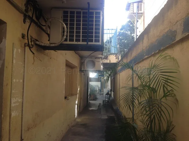 *al/ Oportunidad Única! Casa De 2 Niveles En Venta En  Barquisimeto, Av. Los Abogados, Lara, Venezuela/arnaldo López/ # 24-18168  11 D  3 B /500 M²  