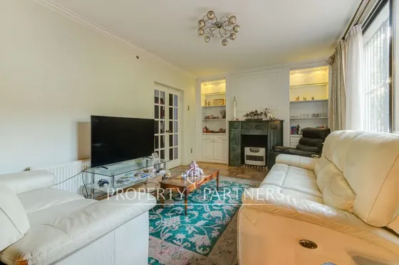 Casa En Venta A Pasos De Plaza Julio Prado