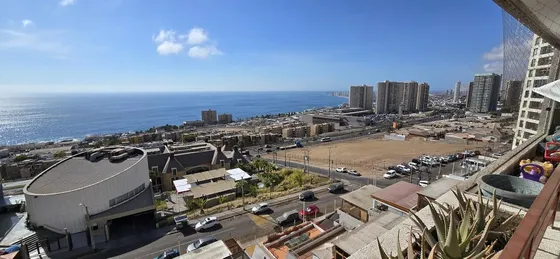 Amplio Balcon Con Vista Al Mar